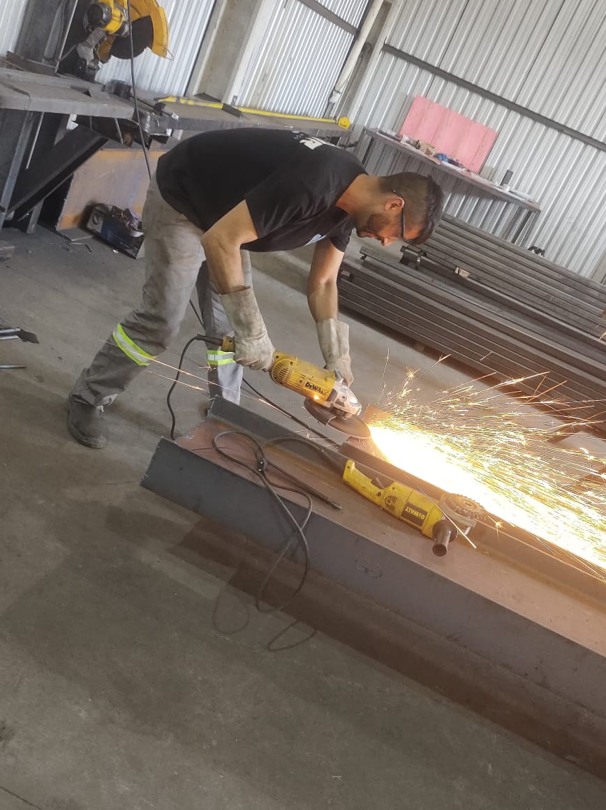 Trabalho em serralheria